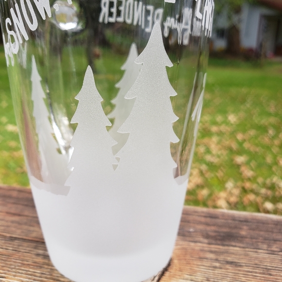 SOLS Starbucks 2009 Etched Glass Coffee Cups [2] - Picture 12 of 12